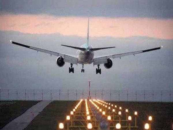 18 Delhi-bound flights diverted due to low visibility, bad weather